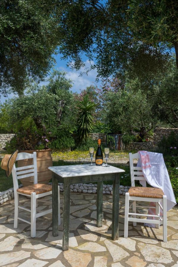 Villa Elaia Suites & Apartments No.3 Gaios Extérieur photo