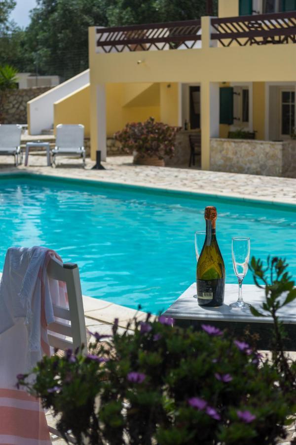 Villa Elaia Suites & Apartments No.3 Gaios Extérieur photo